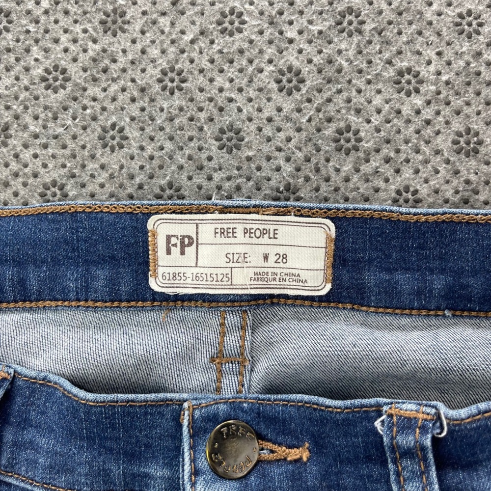 Free People Distressed Fringe Hem Skinny Jeans Medium Wash Blue W28 L24 - Picture 3 of 11